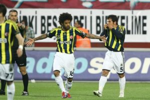 Olaylı ma&ccedil; Fener'in