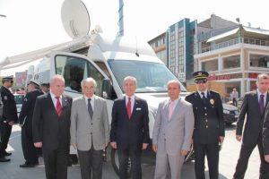 Polis uydudan takibe ge&ccedil;ti