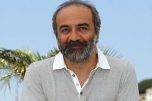 Batıcı kafa asıl darbeyi sanata vurdu