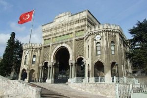 İstanbul &Uuml;niversitesi'nde patlama