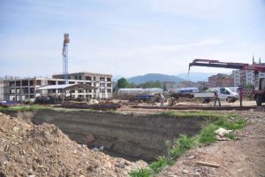M&uuml;teahhit battı, hastane inşaatı durdu