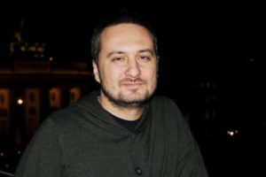 Seyfi Teoman hayatını kaybetti