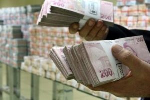 Bankada para unutanlar i&ccedil;in son altı g&uuml;n