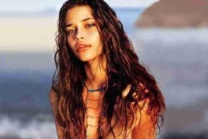 Ana Beatriz Barros, annesine hediyesini T&uuml;rkiye'den aldı