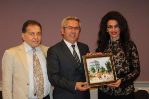 BALKANSİAD'dan Zeki M&uuml;ren Derneği'ne destek