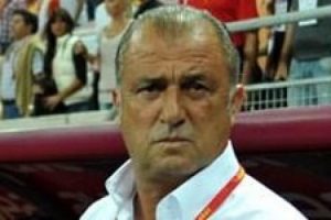 Fatih Terim'e erteleme m&uuml;jdesi