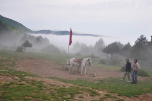Sisle kaplı Uludağ'da g&ouml;rsel ş&ouml;len