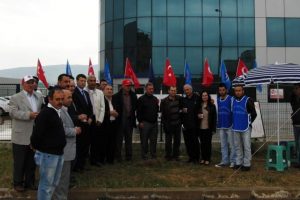KOMVEK'teki greve T&Uuml;RK-İŞ'ten destek