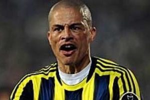Fenerbah&ccedil;e'de Alex s&uuml;rprizi
