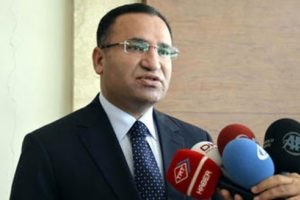"Bir g&uuml;n başkanlık sistemine ge&ccedil;eceğiz"