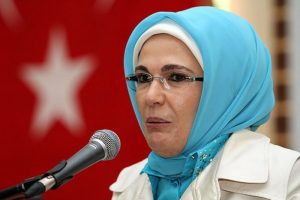 Kahraman anneyi &ouml;rnek g&ouml;sterdi