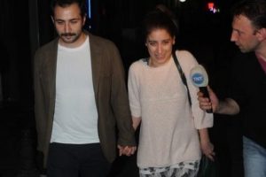 İlk kez el ele