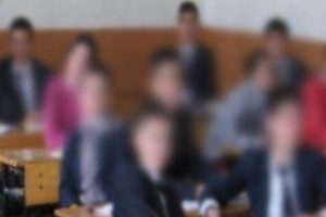 Ermeni okulunda 'İslamiyeti yayma' kavgası!
