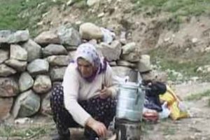 Anneler G&uuml;n&uuml;'n&uuml;n &ouml;teki y&uuml;z&uuml;