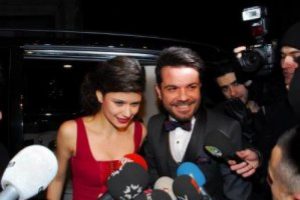 Beren Saat'e 'bal gibi' hediye