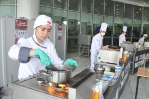 Bursa'da lezzet yarışı başladı