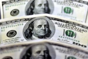 D&uuml;şen u&ccedil;ağın i&ccedil;inde 1,3 milyon dolar vardı