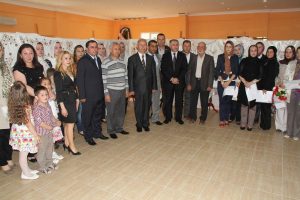 Kadınlardan g&ouml;z nuru sergisi