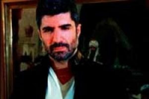 Usta y&ouml;netmen &Ouml;zcan Deniz'le dalga ge&ccedil;ti