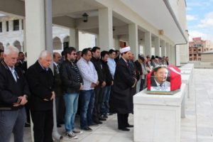 Erol Kardeseci son yolculuğuna uğurlandı