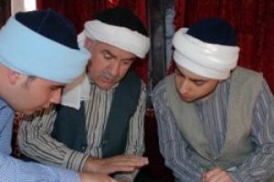 Tarihi film ve dizilere kızan liselilerden kısa film