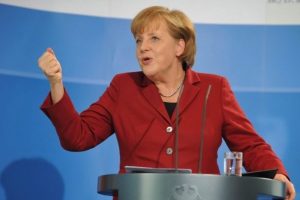 Merkel'in komşudan ''Referandum'' talebi