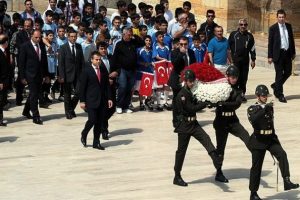 19 Mayıs'ı kutluyoruz