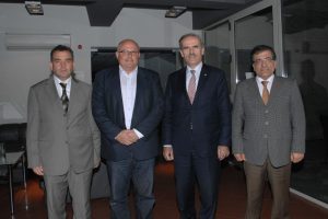 Harmanlı Başkan Altepe'ye m&uuml;teşekkir