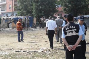Zabıtadan 'konar- g&ouml;&ccedil;er' operasyonu