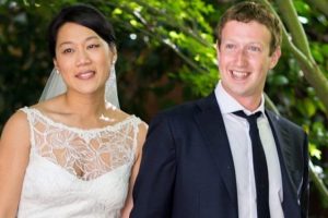 Facebook'un kurucusu Zuckenberg evlendi