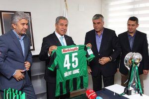 "Sporda ahlak giderek yozlaşıyor"