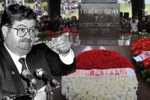 &Ouml;zal'ın son 24 saati Abdullah G&uuml;l'&uuml;n masasında