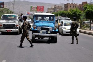 Yemen'de intihar saldırısı: 100 &ouml;l&uuml;