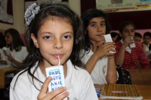 S&uuml;t t&uuml;ketiminde Avrupa'nın 4 kat gerisindeyiz