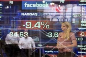 Facebook'ta &ccedil;&ouml;k&uuml;ş s&uuml;r&uuml;yor
