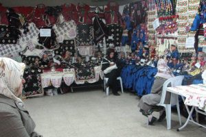 HEM kursiyerlerinden yıl sonu sergisi