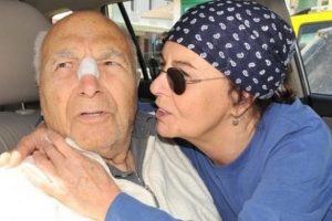 Memduh &Uuml;n'&uuml;n burnu kırıldı