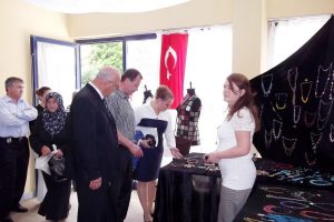 G&uuml;zelyalılı kadınlar h&uuml;nerlerini sergiledi