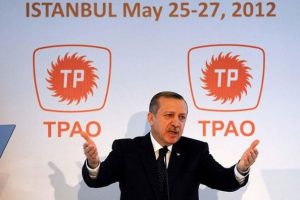 Futbol ma&ccedil;ı seyretmiyoruz