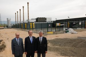 Hamitler &ccedil;&ouml;pl&uuml;ğ&uuml; ışık sa&ccedil;ıyor