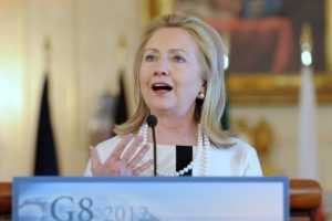 Clinton T&uuml;rkiye'ye gelecek