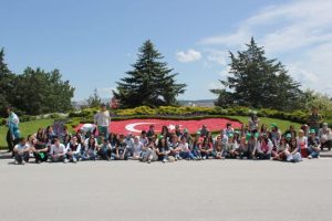 Bursalı gen&ccedil;ler Ankara'yı fethetti