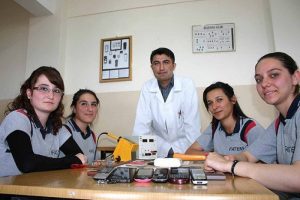 Artık derste telefon &ccedil;almayacak