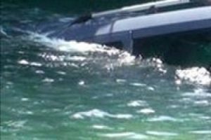 Tekirdağ Limanı'nda otomobil denize u&ccedil;tu: 4 &ouml;l&uuml;