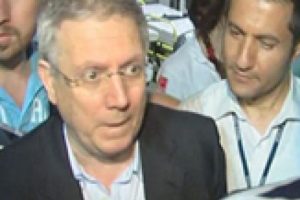 Aziz Yıldırım'a şok!