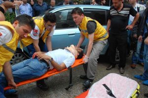 &Ouml;l&uuml;m teğet ge&ccedil;ti, kamera o anı kaydetti