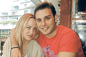 Sosyetede s&uuml;rpriz aşk!
