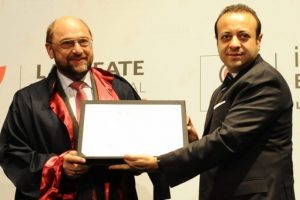 Schulz'a "Fahri Doktora" unvanı