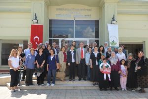 Kızlar &ccedil;eyizlerini OSMEK'ten d&uuml;z&uuml;yor