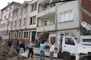Dev k&uuml;p&uuml;n sırrı &ccedil;&ouml;z&uuml;ld&uuml;